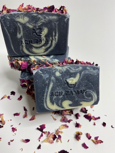 Charcoal & Eucalyptus